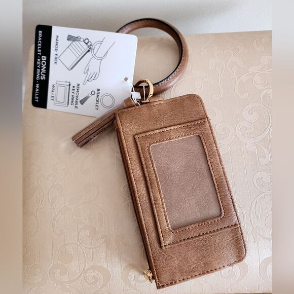 Brown Leather Card Holder with Keychain Wristlet - Picture 2 of 5